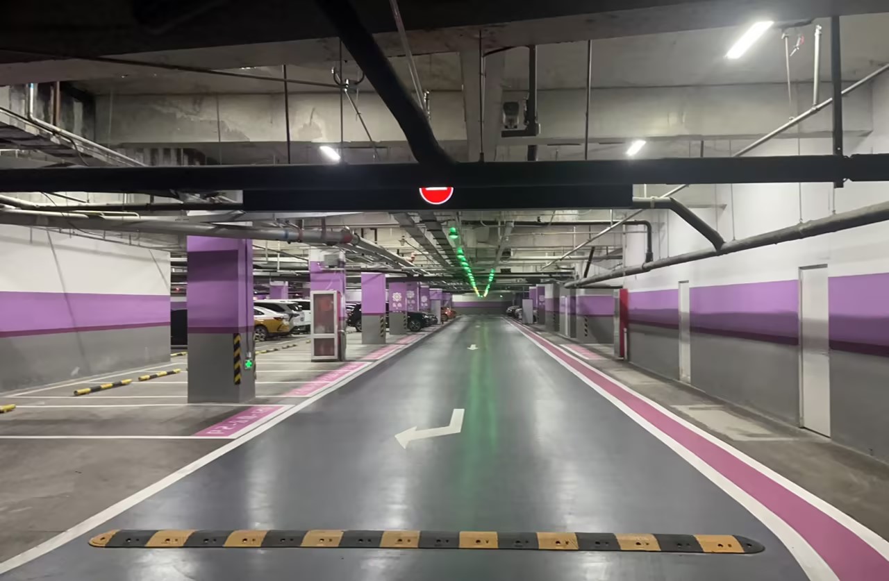 王府井奧萊UP TOWN停車(che)場(chang) 王府井奧萊UP TOWN停車(che)場(chang)